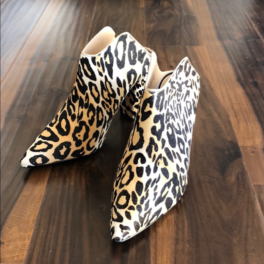 Cheetah Slide Booties